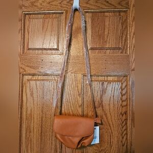 NWT Billabong Crossbody bag